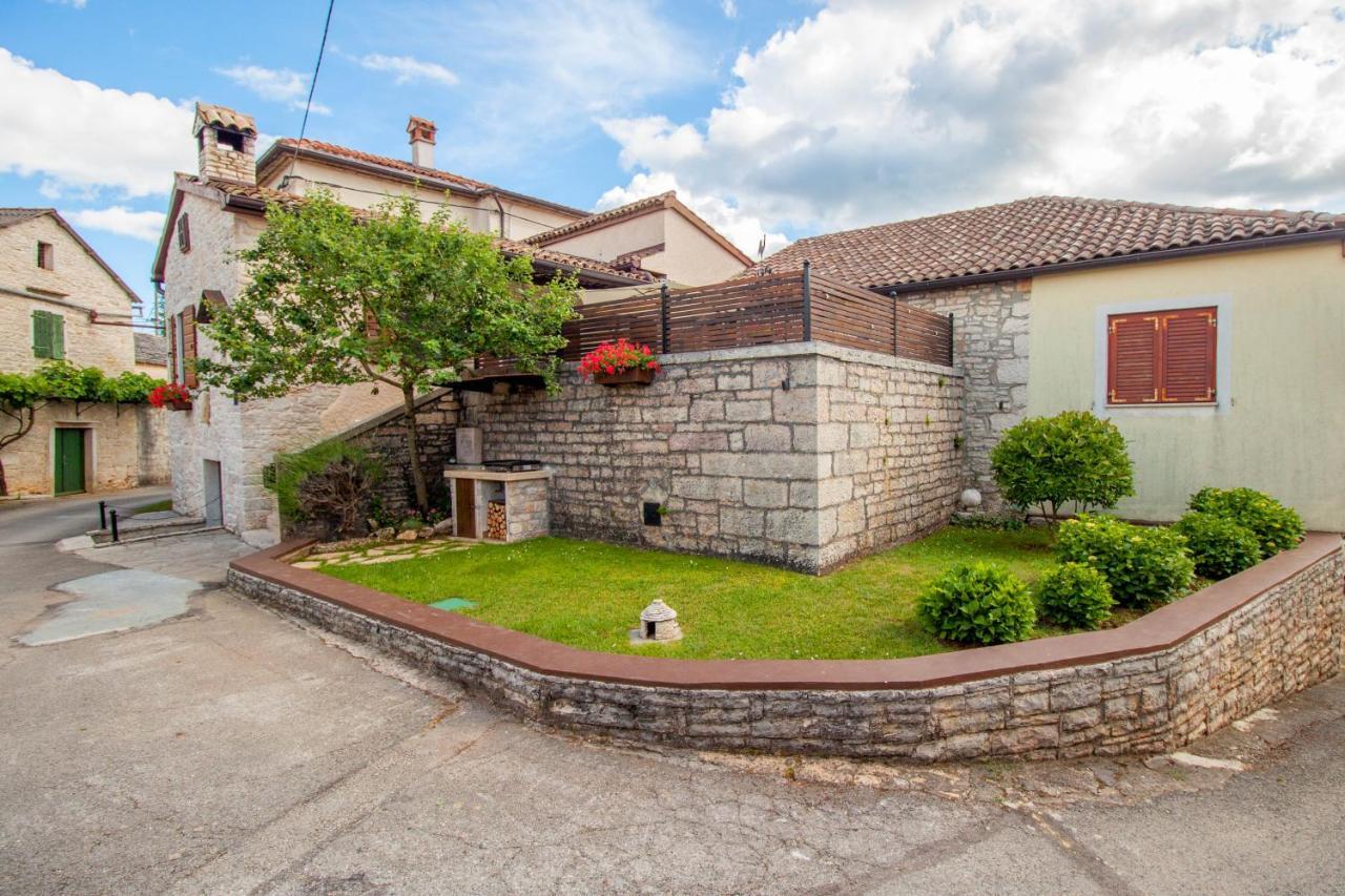 Stara Kuca Apartment Heki Exterior photo